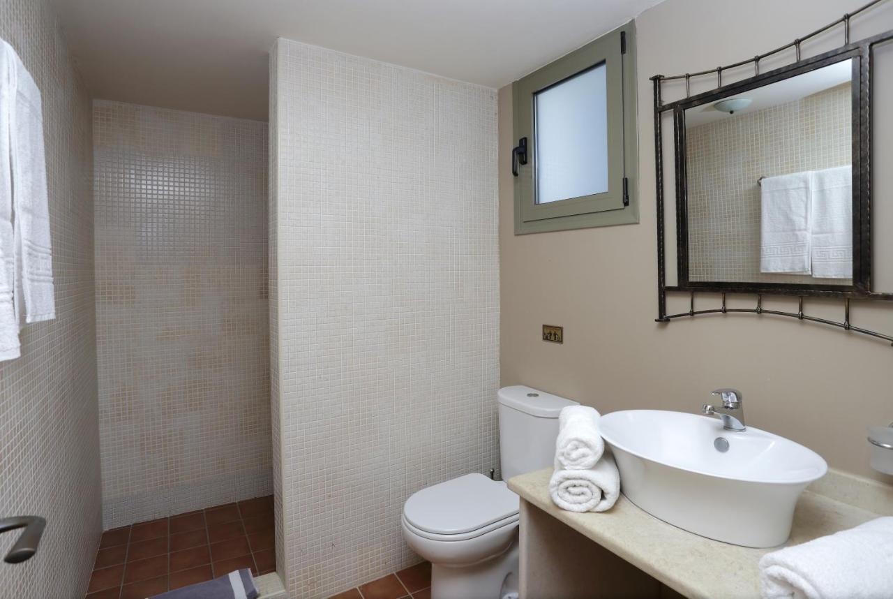 Mourtzanakis Residence - Traditional Eco Hotel In Achlada Ngoại thất bức ảnh