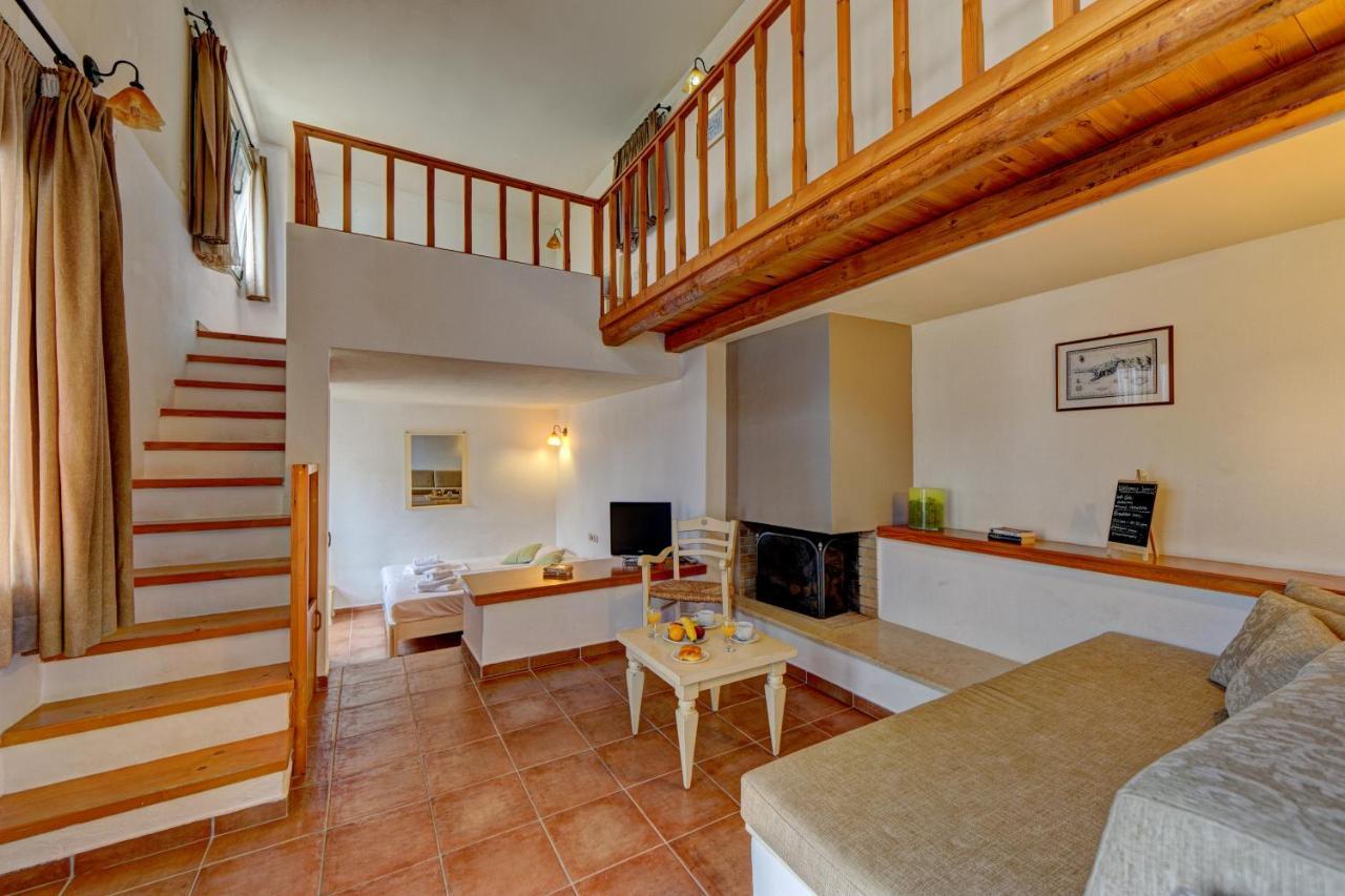 Mourtzanakis Residence - Traditional Eco Hotel In Achlada Ngoại thất bức ảnh