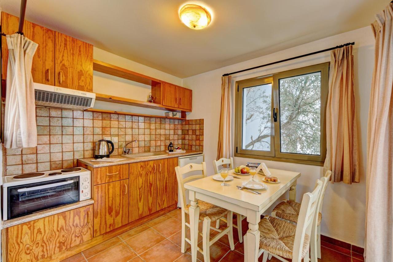 Mourtzanakis Residence - Traditional Eco Hotel In Achlada Ngoại thất bức ảnh